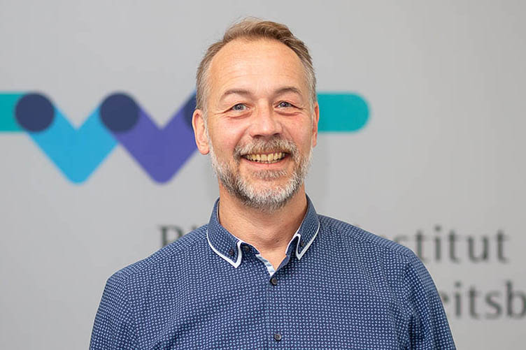 J. Eckardt